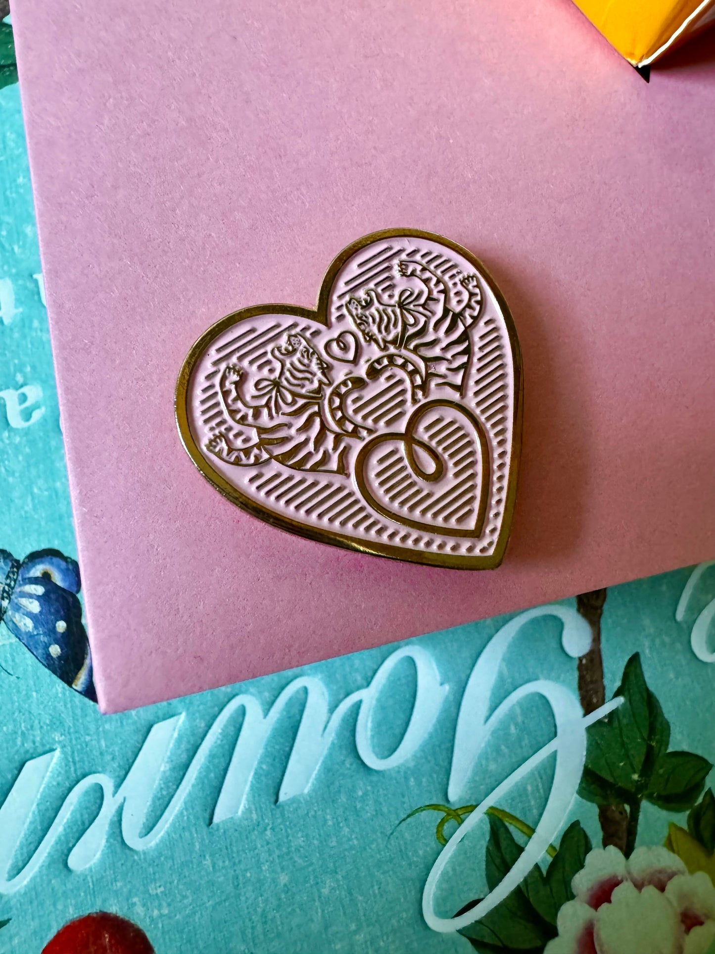 Needle Minder, HEART LOGO