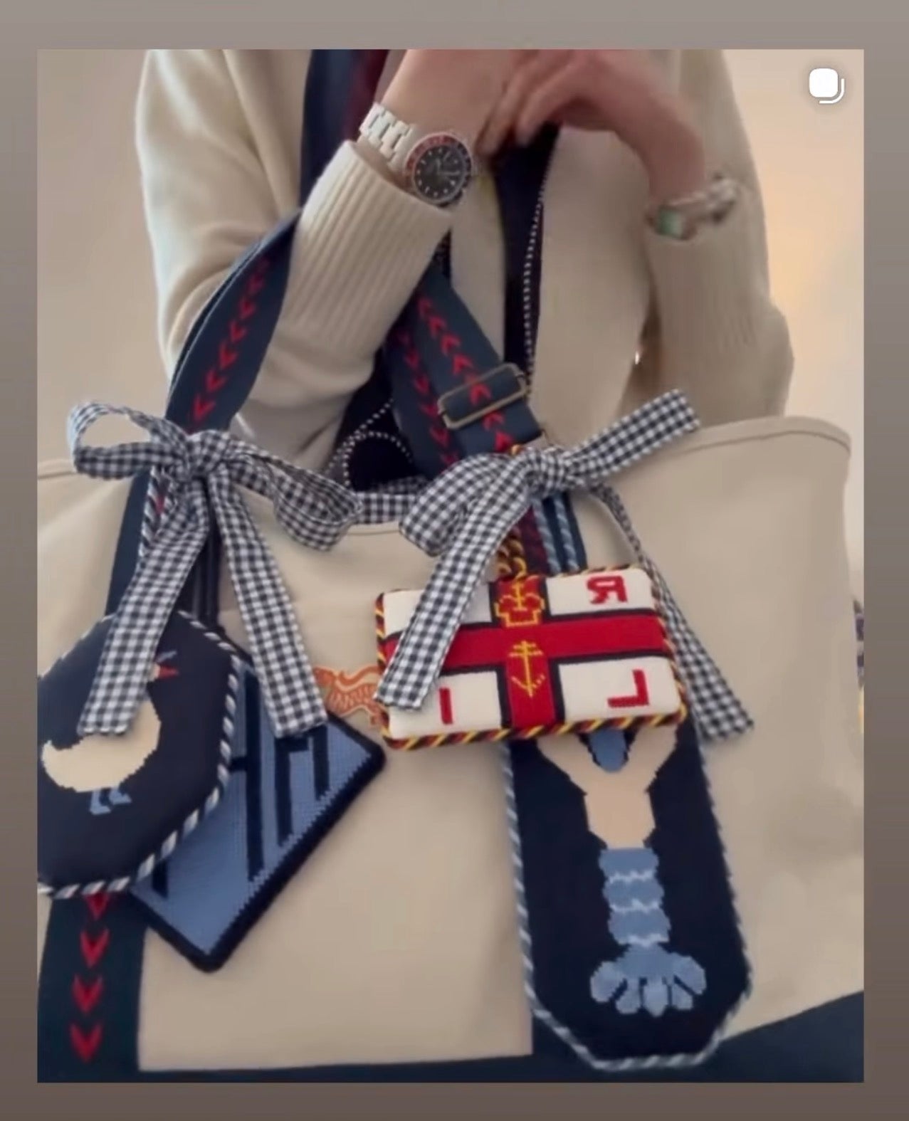 Tigre de Tartán Signature Canvas Tote, NAVY ADJUSTABLE