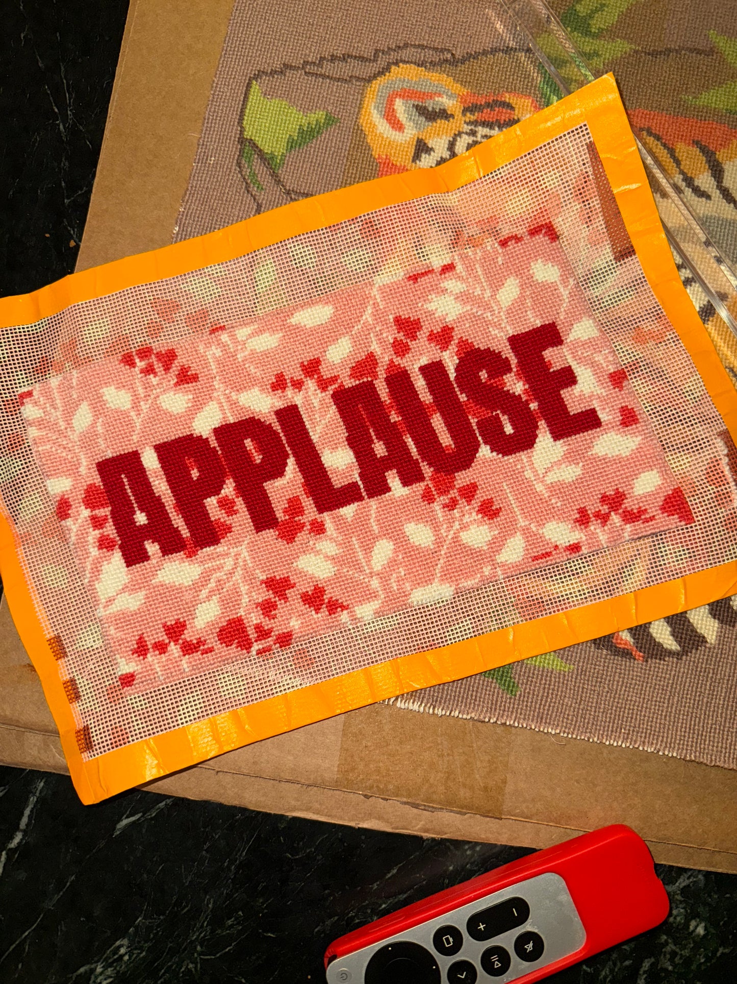 APPLAUSE Needlepoint Canvas – Printed 13 Mesh HEARTS ON THE VINE