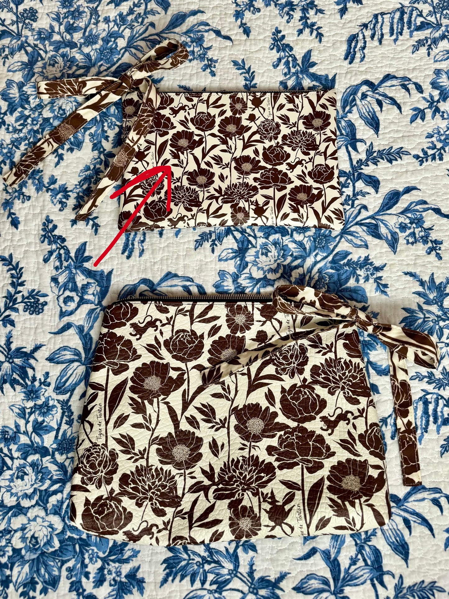 Medium Leather Pouch, CLOVER