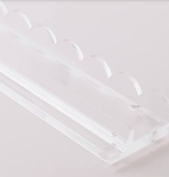 Scalloped Acrylic Mahjong Racks with Magnetic Pushers, SET of 4