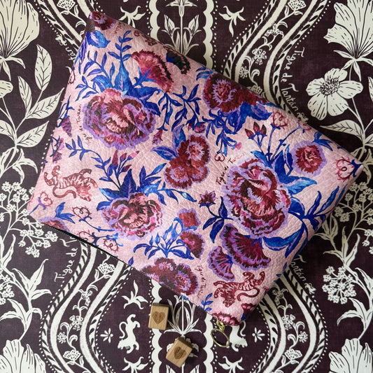 Generous Leather Pouch, CHINOISERIE TARTE