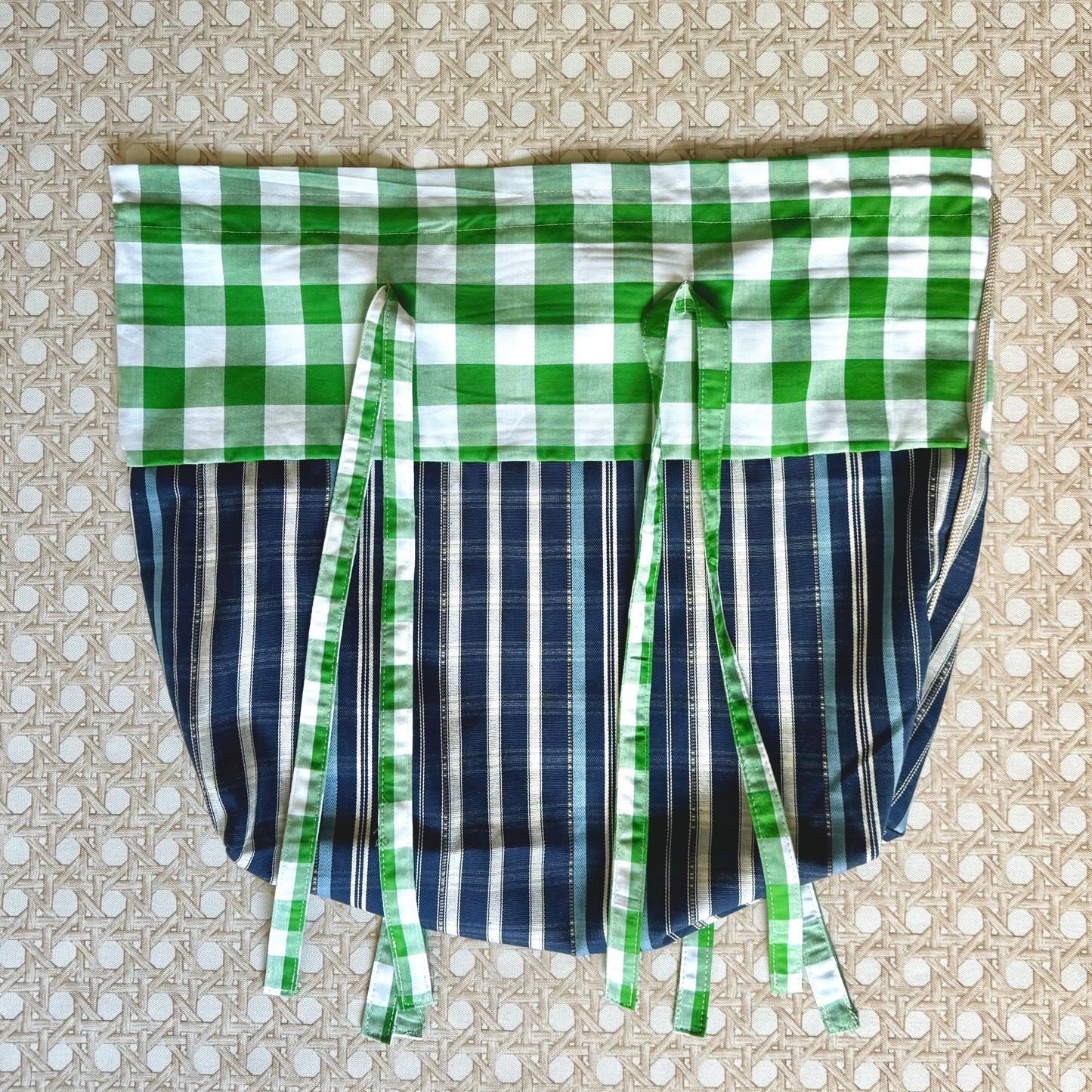 Tie-On Insert, KELLY GREEN GINGHAM