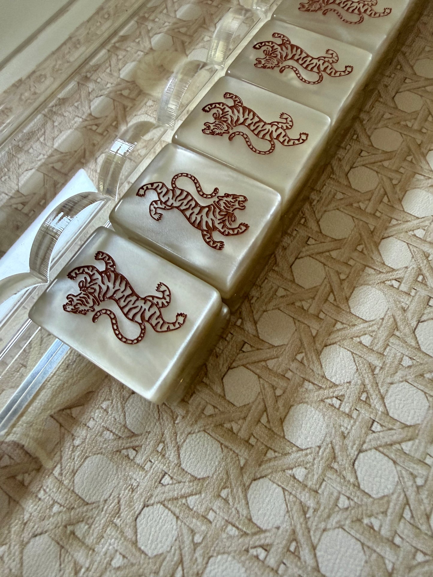 House Tigers, OYSTER 🦪 Classic American Mahjong Tile Set