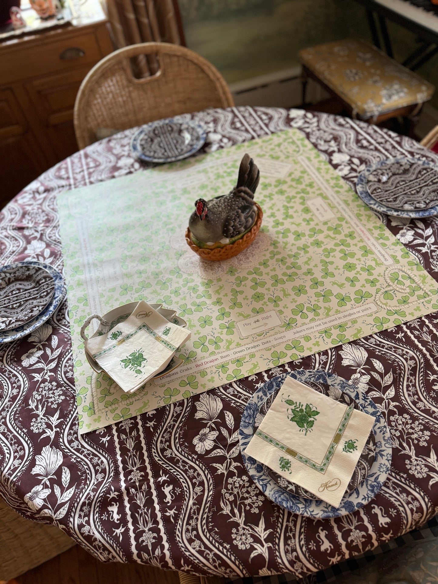 Sateen Cotton Tablecloth, Domino Oxblood