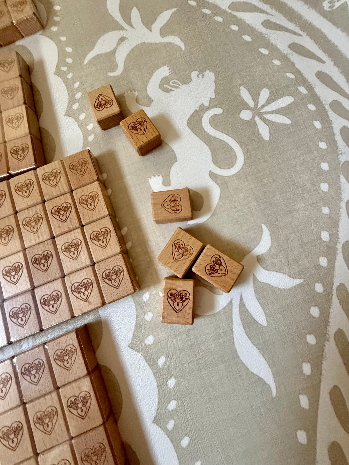 Classic American Mahjong Tile set in Beechwood