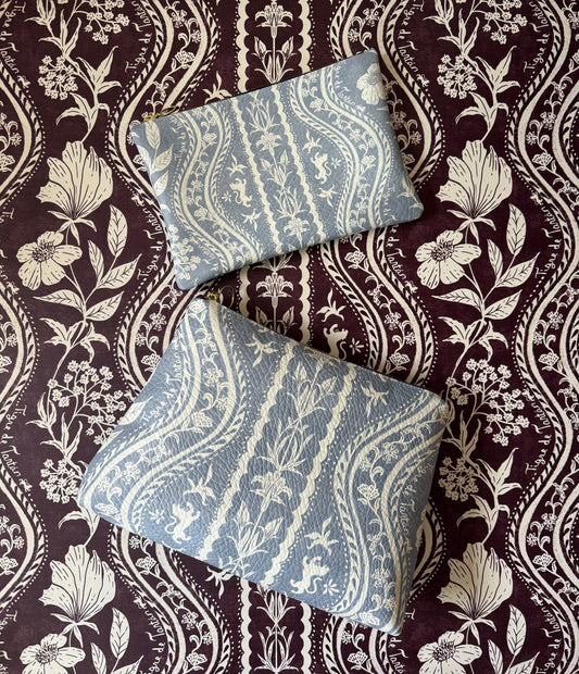 Leather pieces in the Domino Faded Carolina print by Tigre de Tartán