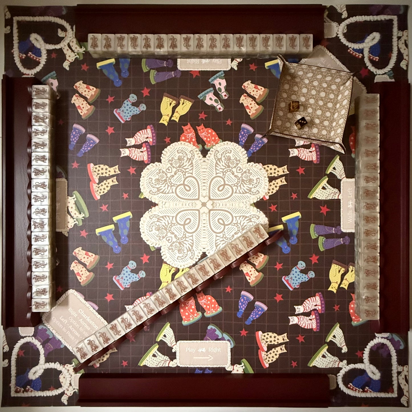Mahjong Mat, MANTLE MATES