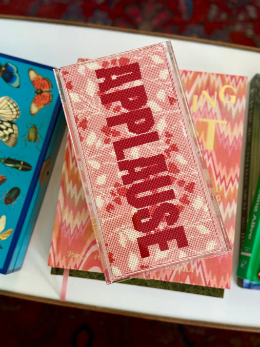 APPLAUSE Needlepoint Canvas – Printed 13 Mesh HEARTS ON THE VINE