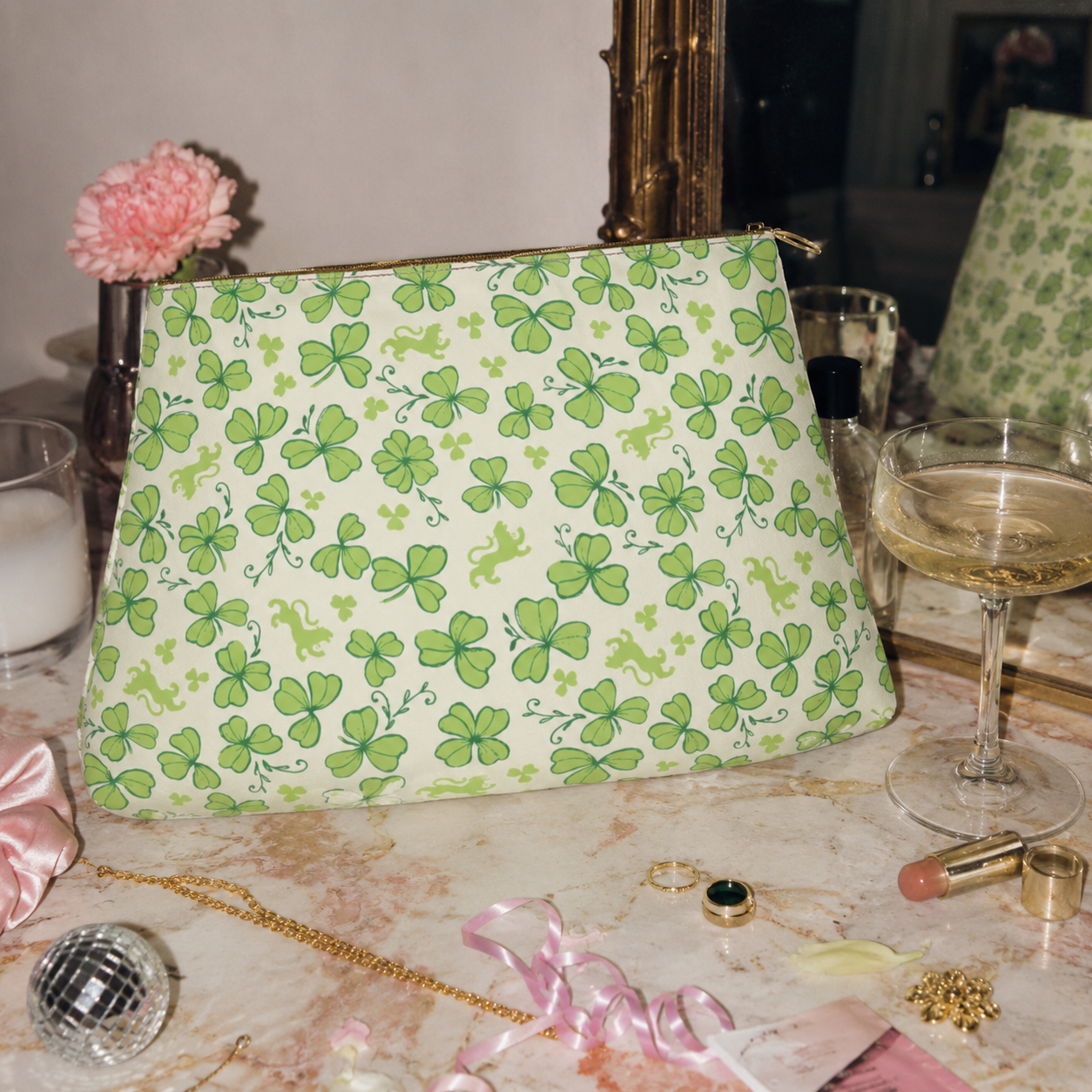 Roomy Leather Pouch, CLOVER