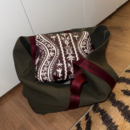Generous Leather Pouch- DOMINO, OXBLOOD