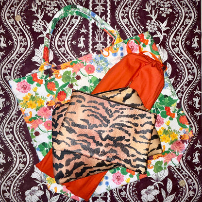 Jumbo Slouchy Denim Tote, JARDÍN DE LOS JEFES — view 2 of 4
