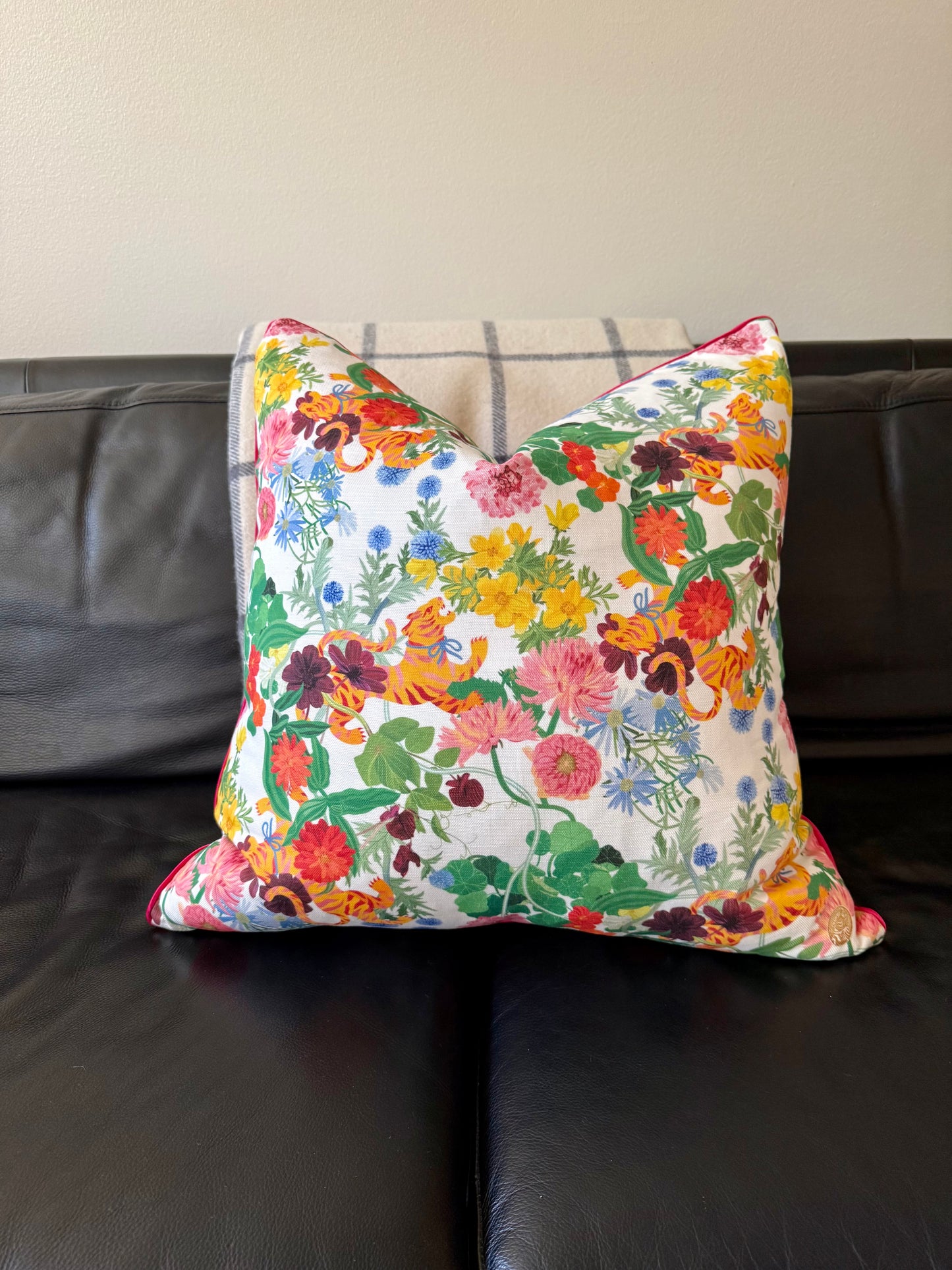 Premium Linen Pillow, JARDÍN DE LOS JEFES