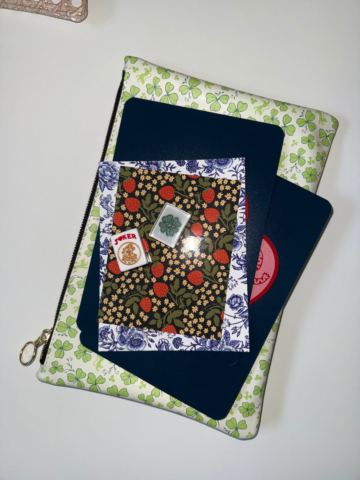 Medium Leather Pouch, CLOVER